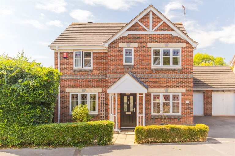 Bowles Road, Abbey Meads, Swindon, Wiltshire, SN25